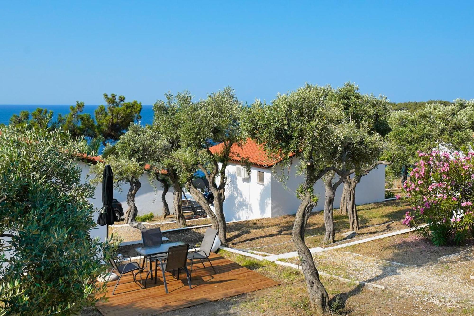 Acroterra - Easy Living Aparthotel Aliki  Exterior photo