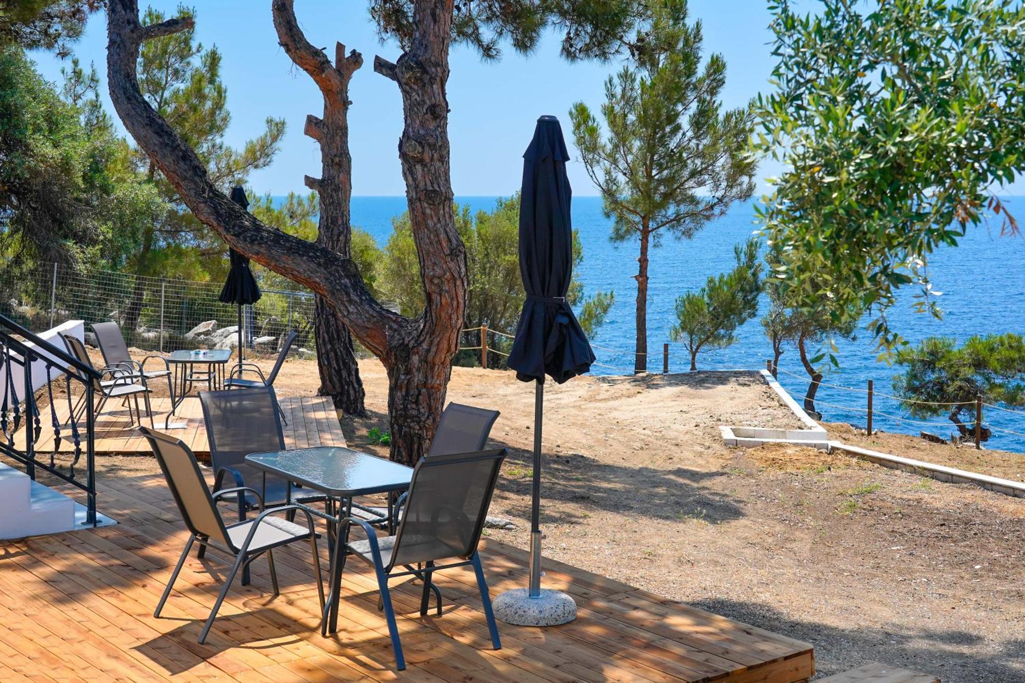 Acroterra - Easy Living Aparthotel Aliki  Exterior photo